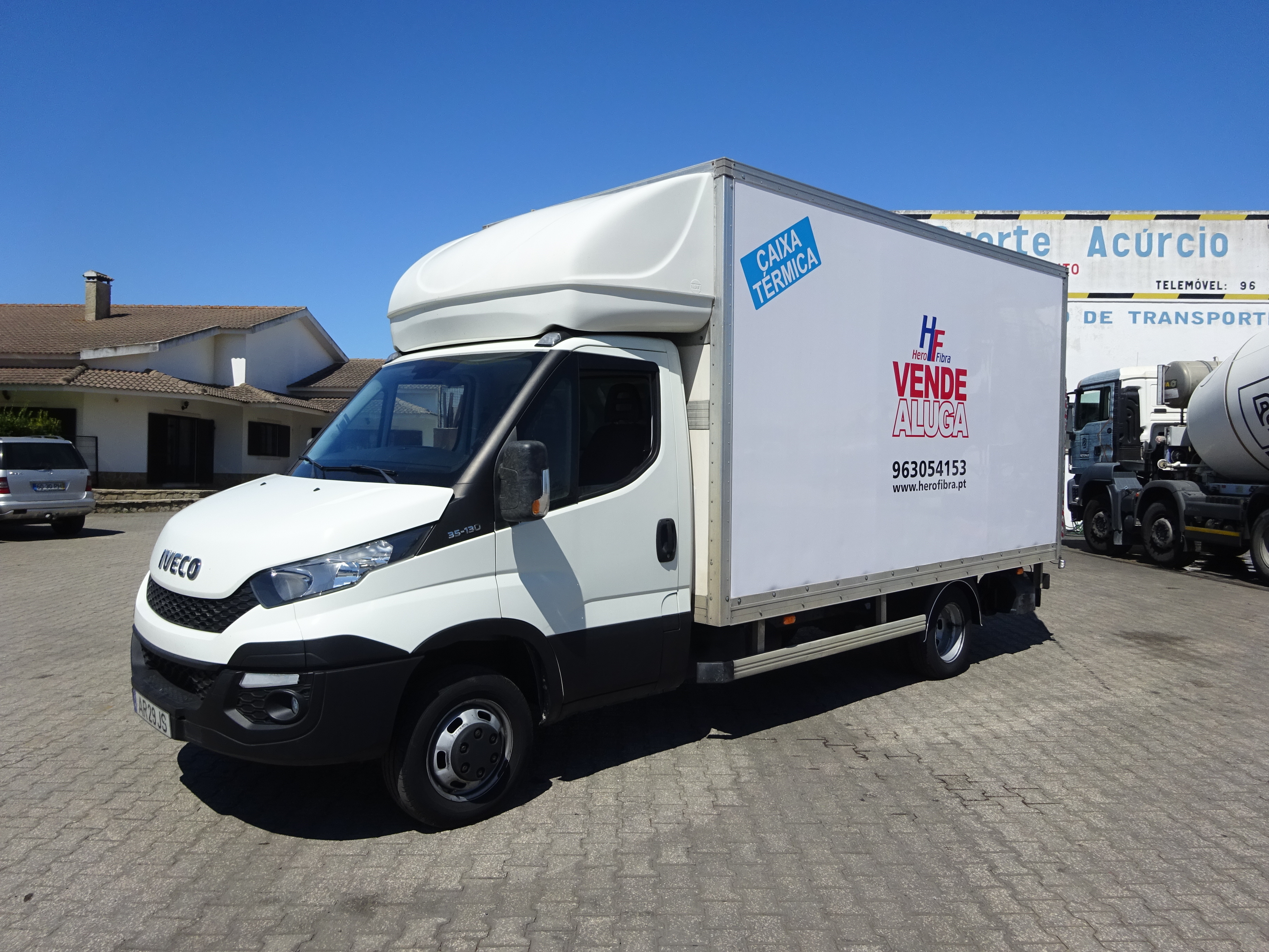 IVECO Chassi Cabine 35 C 13